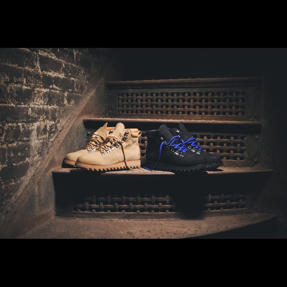 Ronnie Fieg x Caminando Ripple Mountain Mid KITH Boot - WHEAT - sz 10